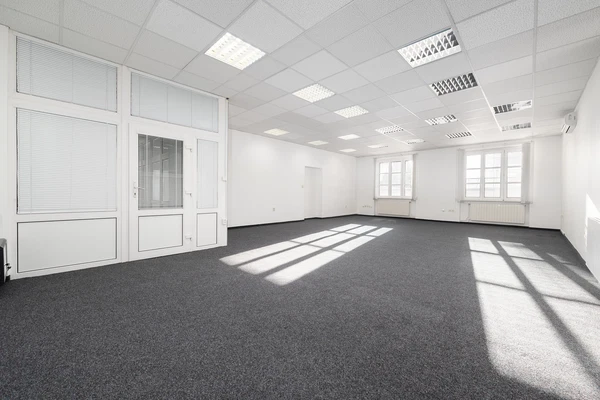 Olomoucká, Židenice - Brno-město | Rent, Office building, 3 650 m²