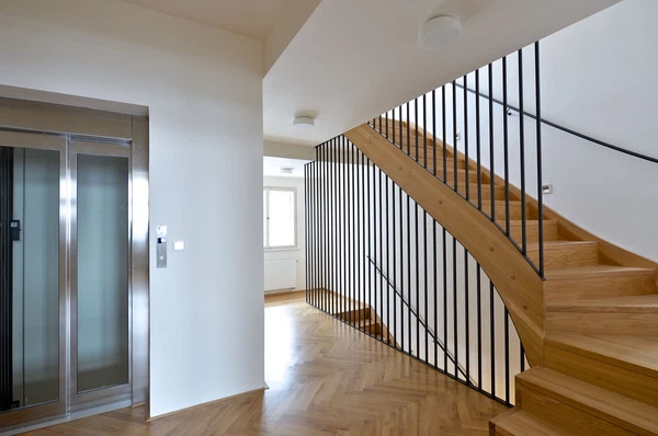 Bratří Čapků, Vinohrady - Prague 10 | Rent, House, Five-bedroom (6+1), 409 m²