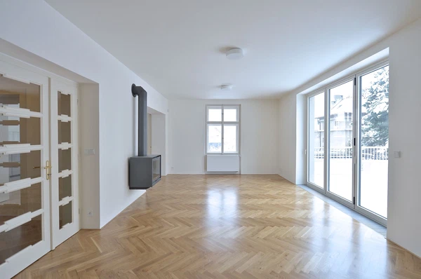 Bratří Čapků, Vinohrady - Prague 10 | Rent, House, Five-bedroom (6+1), 409 m²