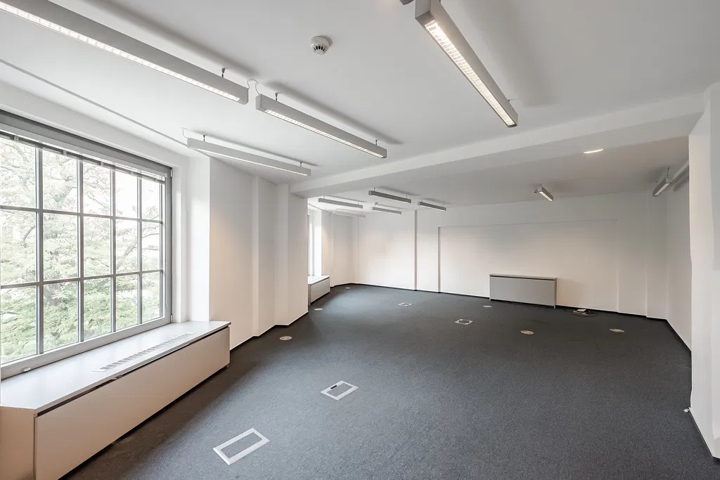 Jankovcova/U Uranie, Holešovice - Praha 7 | Pronájem, Administrativní budova, 1 212 m²