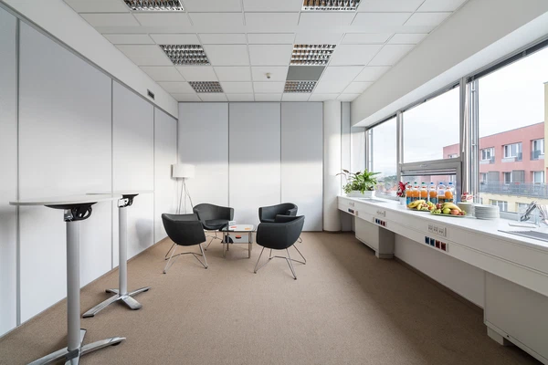 Jemnická, Michle - Prague 4 | Rent, Office building, 622 m²