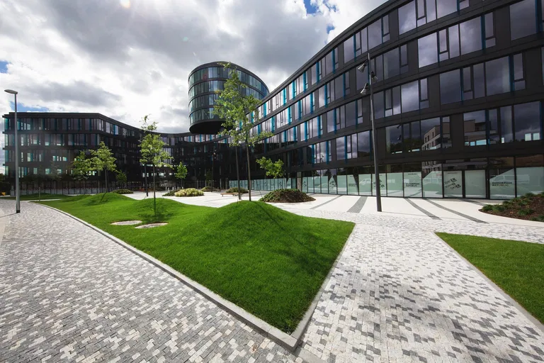 Kačírkova, Jinonice - Praha 5 | Pronájem, Administrativní budova, 13 383 m²