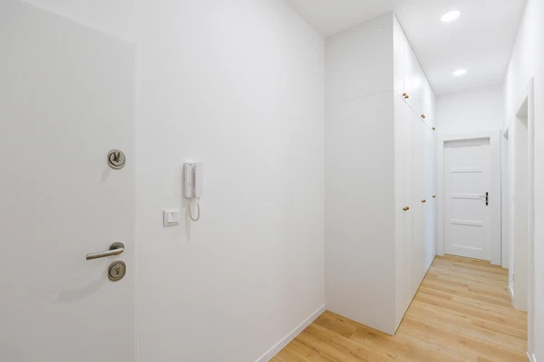 Na Pankráci, Nusle - Prague 4 | Rent, Apartment, One-bedroom (2+kk), 60 m²