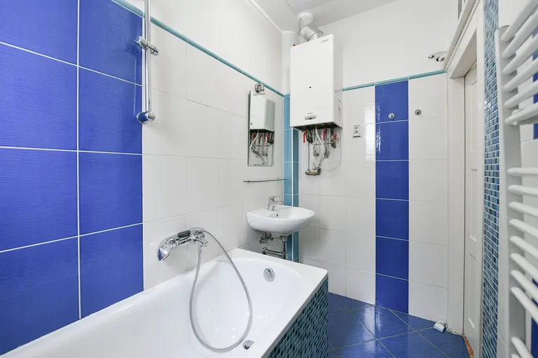 Lužická, Vinohrady - Prague 2 | Rent, Apartment, One-bedroom (2+kk), 61 m²