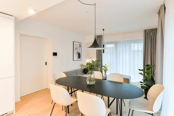 Rohanské nábřeží, Karlín - Prague 8 | Rent, Apartment, Three-bedroom (4+kk), 94 m²