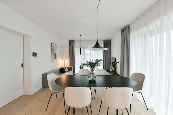 Rohanské nábřeží, Karlín - Prague 8 | Rent, Apartment, Three-bedroom (4+kk), 94 m²