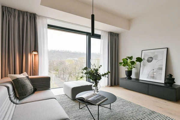 Sokolovská, Karlín - Prague 8 | Rent, Apartment, Three-bedroom (4+kk), 97 m²