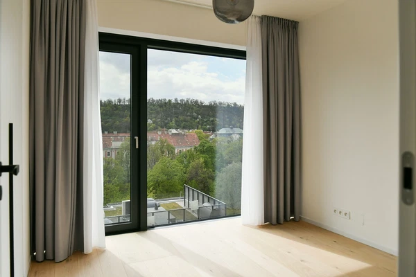 Rohanské nábřeží, Karlín - Prague 8 | Rent, Apartment, Three-bedroom (4+kk), 100 m²