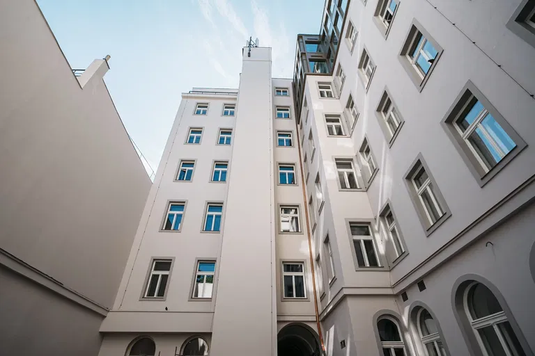 Vodičkova, Nové Město - Prague 1 | Rent, Office building, 1 438 m²