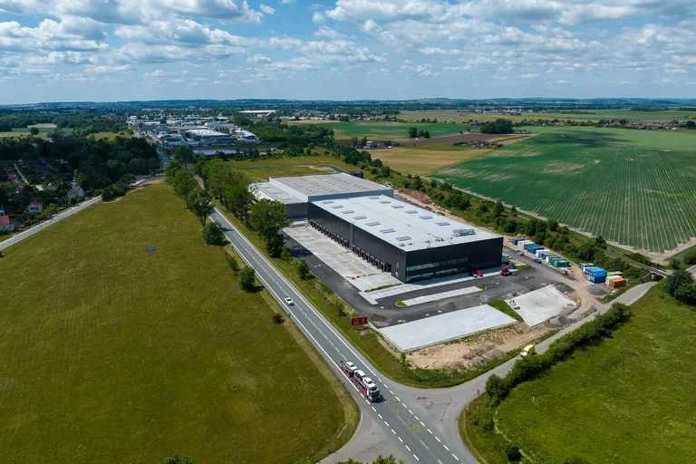 Bratří Štefanů, Hradec Králové - Hradec Králové | Pronájem, Průmyslový areál, 4 065 m²