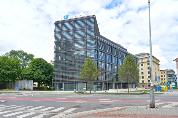 U Uranie, Holešovice - Praha 7 | Pronájem, Administrativní budova, 5 288 m²