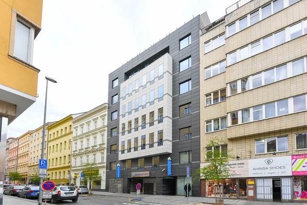 Bělehradská, Vinohrady - Prague 2 | Rent, Office building, 7 924 m²