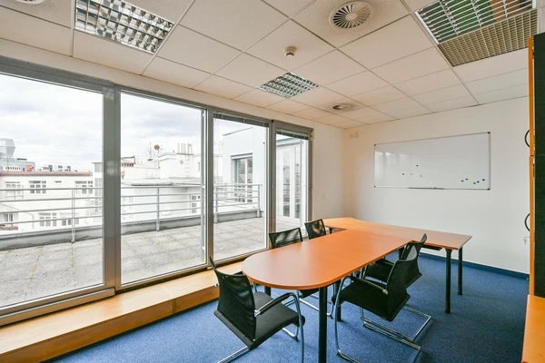 Bělehradská, Vinohrady - Prague 2 | Rent, Office building, 7 924 m²