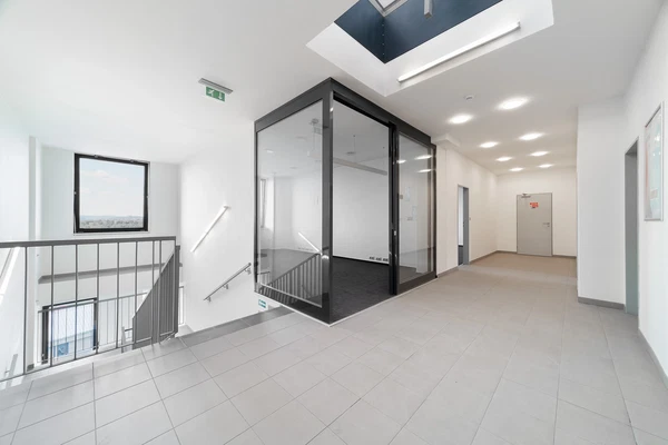 Hády, Maloměřice - Brno-město | Rent, Office space, 783 m²