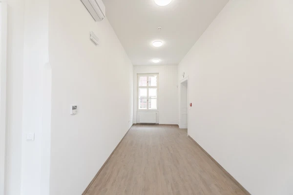 Voršilská, Staré Město - Prague 1 | Rent, Office building, 550 m²