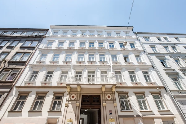 Krakovská, Nové Město - Prague 1 | Rent, Office building, 842 m²