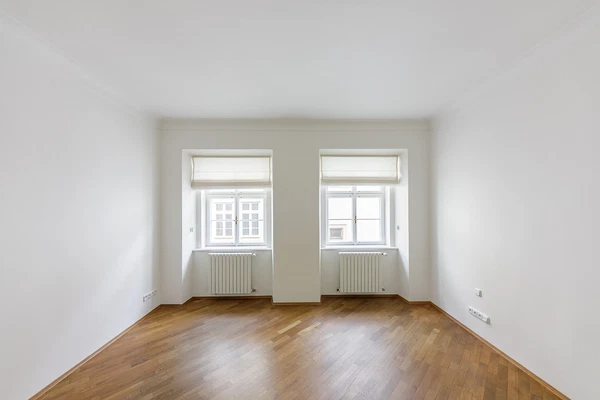 Vlašská, Malá Strana - Prague 1 | Rent, Apartment, Three-bedroom (4+1), 153 m²