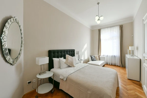 Veleslavínova, Staré Město - Praha 1 | Pronájem, Byt, 3+1, 120 m²