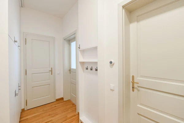 Dykova, Vinohrady - Prague 10 | Rent, Apartment, One-bedroom (2+kk), 49 m²