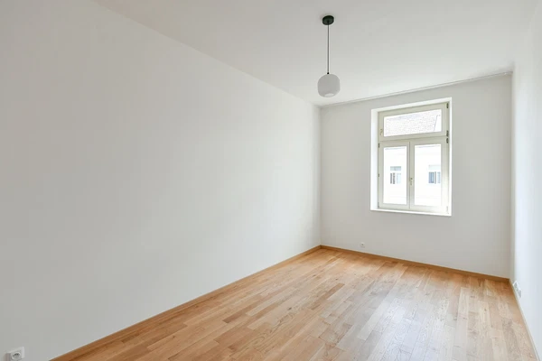 Dykova, Vinohrady - Prague 10 | Rent, Apartment, Three-bedroom (4+kk), 123 m²