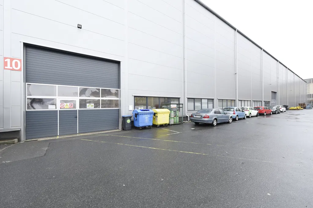 Plzeňský kraj - Plzeň-město | Pronájem, Skladový prostor, 1 380 m²