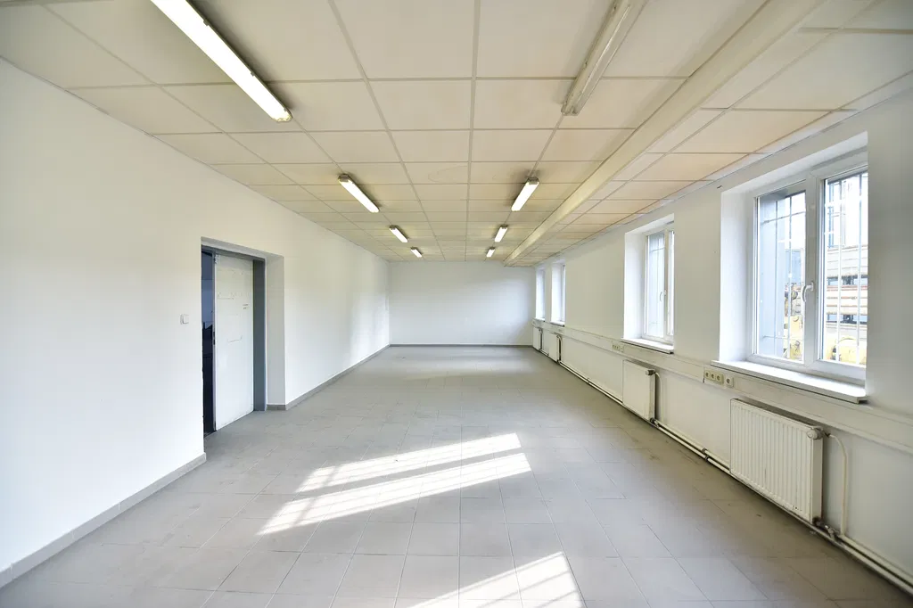 Na Pomezí, Plzeň - Plzeň-město | Rent, Industrial park, 1 980 m²