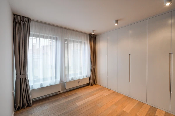 náměstí Jiřího z Poděbrad, Vinohrady - Praha 3 | Pronájem, Byt, 3+kk, 137 m²