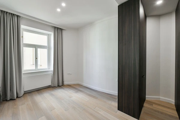 náměstí Jiřího z Poděbrad, Vinohrady - Praha 3 | Pronájem, Byt, 3+kk, 93 m²