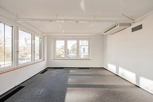 Pobřežní, Karlín - Prague 8 | Rent, Office building, 295 m²