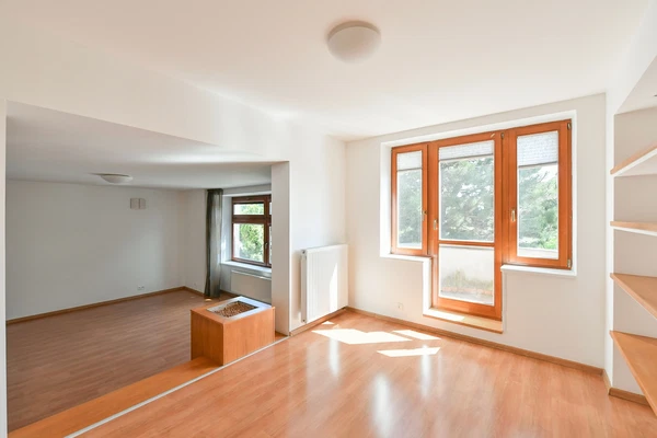 Ovčí hájek, Stodůlky - Prague 5 | Rent, House, Six-bedroom (7+1), 380 m²