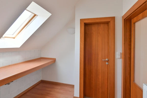 Ovčí hájek, Stodůlky - Prague 5 | Rent, House, Six-bedroom (7+1), 380 m²