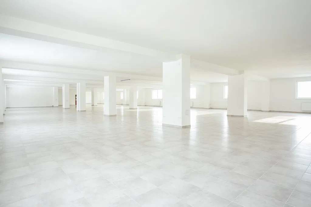 Slovakia, Trenčín Region - Považská Bystrica | Rent, Office building, 2 351 m²