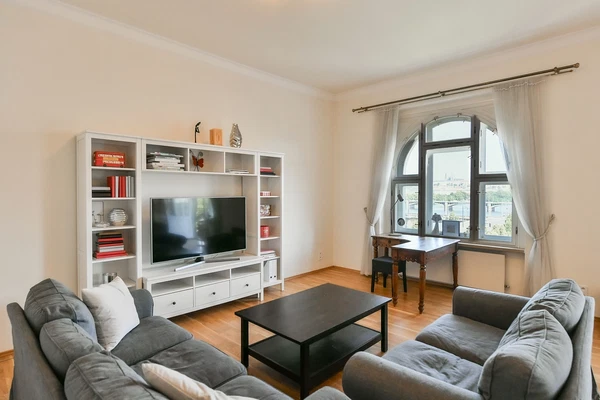 Dřevná, Nové Město - Praha 2 | Pronájem, Byt, 4+1, 156 m²