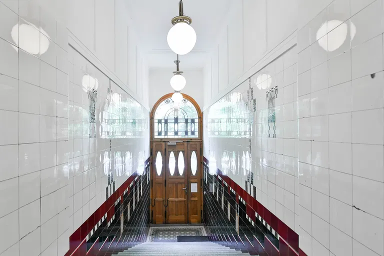 Dřevná, Nové Město - Prague 2 | Rent, Apartment, Three-bedroom (4+1), 158 m²