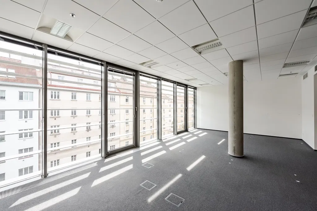 Jankovcova, Holešovice - Praha 7 | Pronájem, Administrativní budova, 330 m²