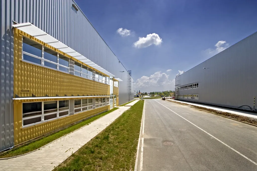 Parkerova, Klecany - Praha-východ | Rent, Industrial park, 2 880 m²