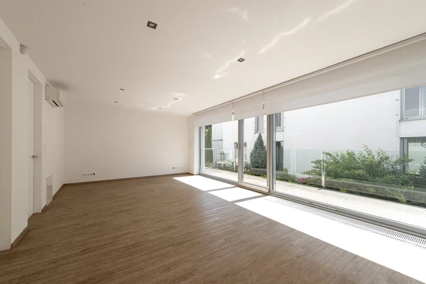 Tajovského, Staré Mesto - Bratislava I | Rent, Apartment, Four-bedroom (5+kk), 315 m²