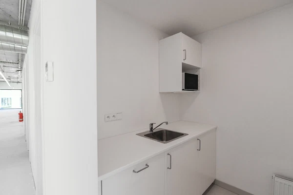 Holečkova, Smíchov - Prague 5 | Rent, Office building, 247 m²