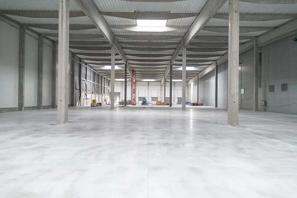 Měchnov, Divišov - Benešov | Pronájem, Výrobní prostor, 5 325 m²