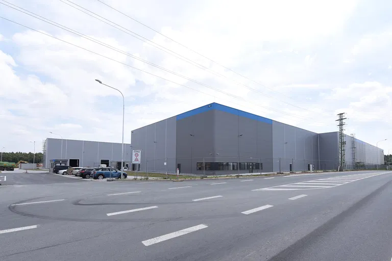 Tyršova, Vejprnice - Plzeň-sever | Pronájem, Výrobní prostor, 16 000 m²