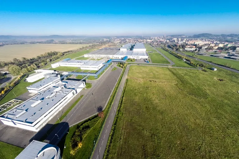 Olomoucká, Hranice - Přerov | Pronájem, Výrobní prostor, 22 700 m²