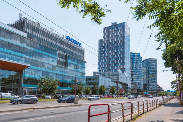 Karadžičova, Nové Mesto - Bratislava II | Pronájem, Administrativní budova, 3 638 m²