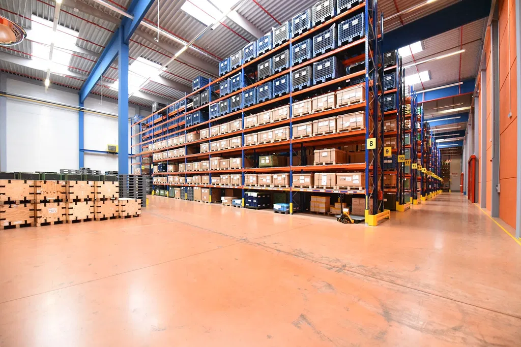 Střítež - Jihlava | Pronájem, Výrobní prostor, 6 590 - 14 790 m²