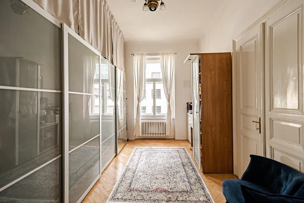 Šafaříkova, Vinohrady - Prague 2 | Sale, Apartment, Two-bedroom (3+1), 92 m²