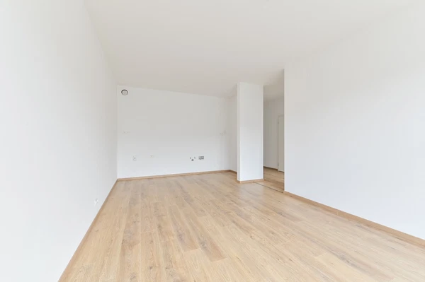 Fialová, Petržalka - Bratislava V | Sale, Apartment, One-bedroom (2+kk), 66 m²