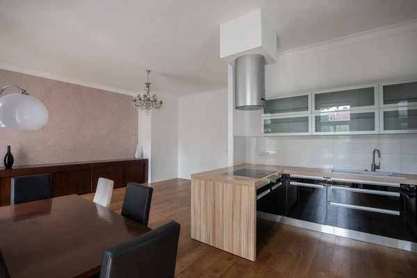 Mánesova, Vinohrady - Prague 2 | Sale, Apartment, Four-bedroom (5+kk), 164 m²