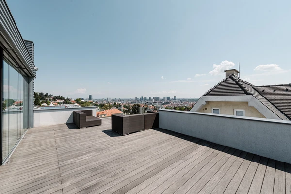 Červeňova, Staré Mesto - Bratislava I | Sale, House, Five-bedroom (6+kk), 811 m²