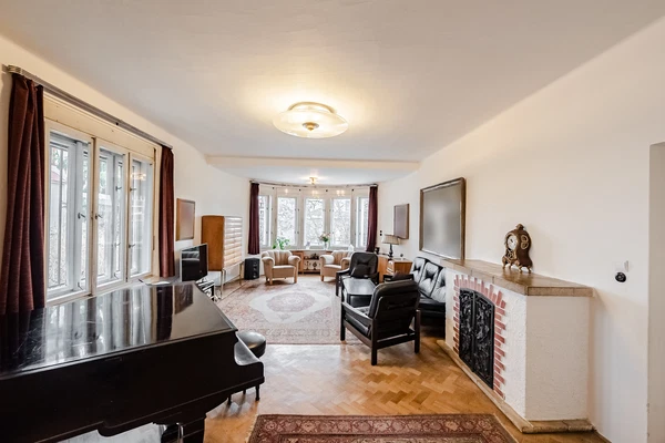 Vápencová, Podolí - Prague 4 | Sale, House, Six-bedroom (7+1), 488 m²