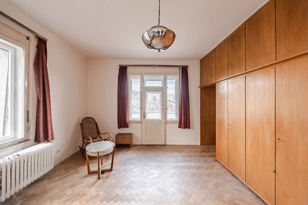 Vápencová, Podolí - Prague 4 | Sale, House, Six-bedroom (7+1), 488 m²