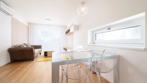 Studentská, Bohunice - Brno-město | Sale, Apartment, One-bedroom (2+kk), 105 m²